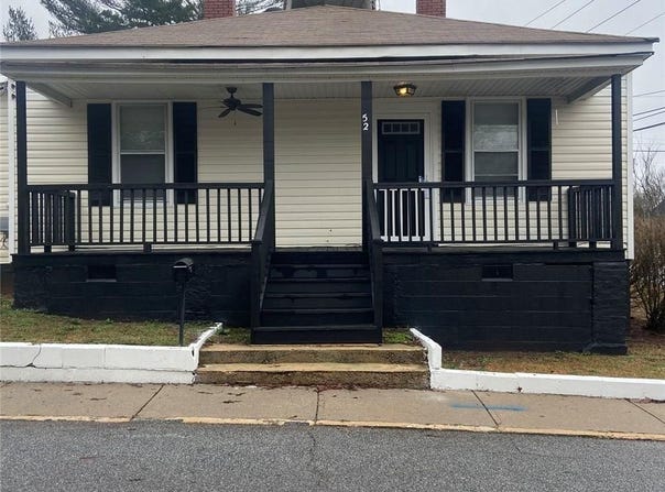 52 Ivy Street, Porterdale, GA 30014