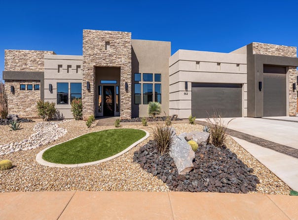 562 W 30 S, Ivins, UT 84738