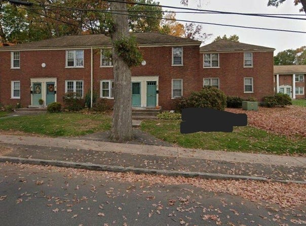 25 Forest Street, Manchester, CT 06040
