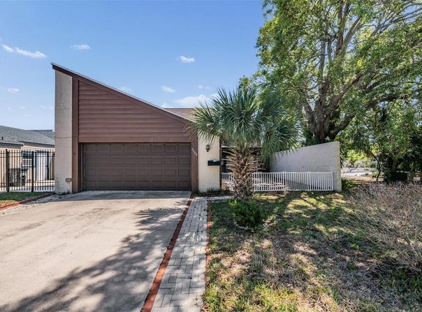 7300 BELLOWS FALLS Lane, HUDSON, FL 34667
