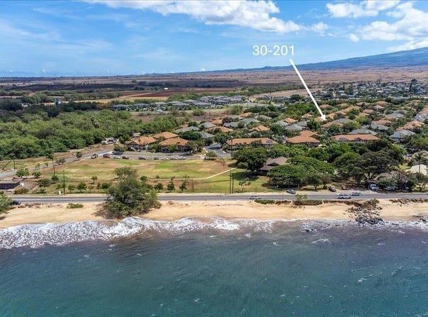 140 UWAPO Rd, Kihei, HI 96753