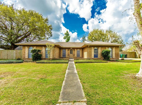 202 S Hidalgo Lane, Thibodaux, LA 70301