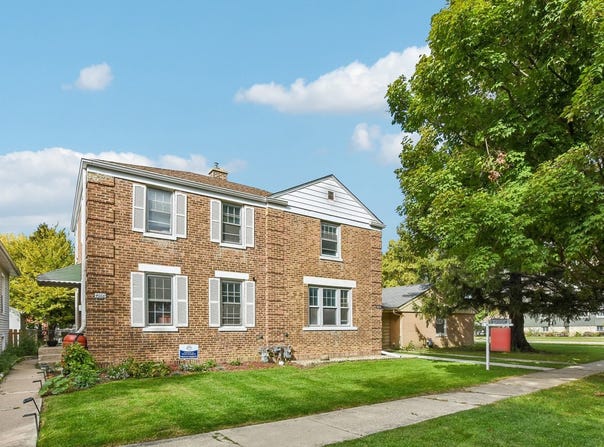 4004 Oak Avenue, Brookfield, IL 60513