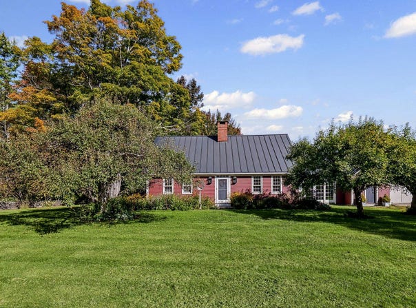 218 N Puckerbrush Road, Reading, VT 05153