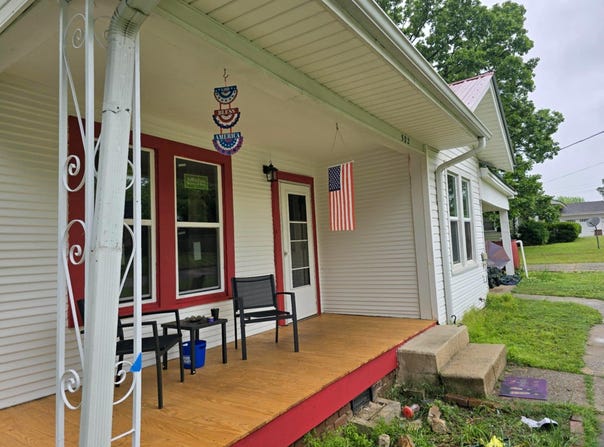 502 S 3rd, Paris, AR 72855