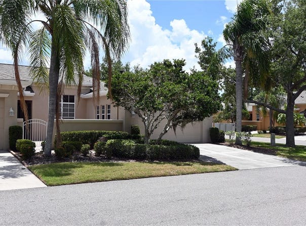 2294 SIFIELD GREENS Way, SUN CITY CENTER, FL 33573