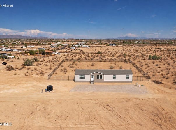 1763 S 357th Drive, Tonopah, AZ 85354