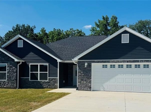177 Kitlaw Trail, Hannibal, MO 63401