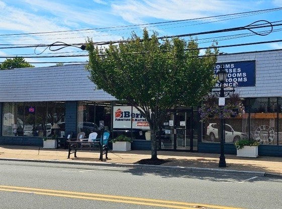 236 Main St, Hackettstown Town, NJ 07840-2002