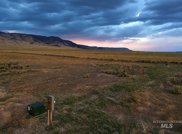 Hwy 81, Malta, ID 83342