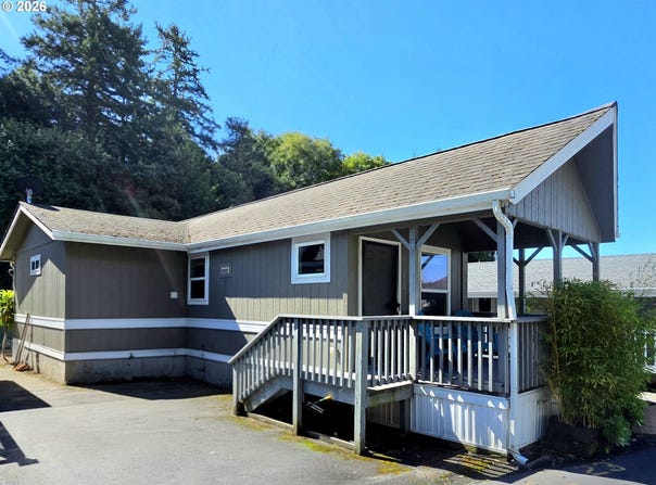 16219 LOWER HARBOR Rd, Brookings, OR 97415