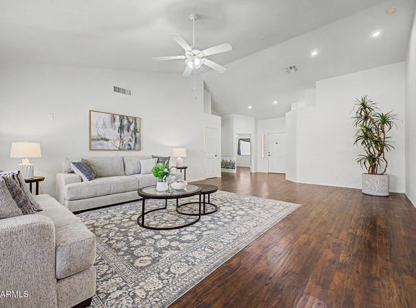 11440 E NIDO Avenue, Mesa, AZ 85209