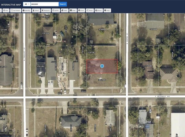216 N EXETER Street, EUSTIS, FL 32726