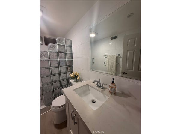 1519 S Diamond Street, Santa Ana, CA 92704