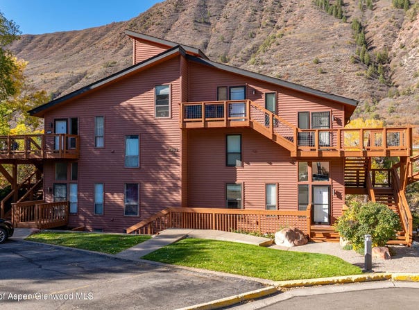 2505 Cisar Court, Glenwood Springs, CO 81601