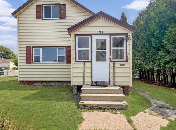 604 Section Street, Norway, MI 49870
