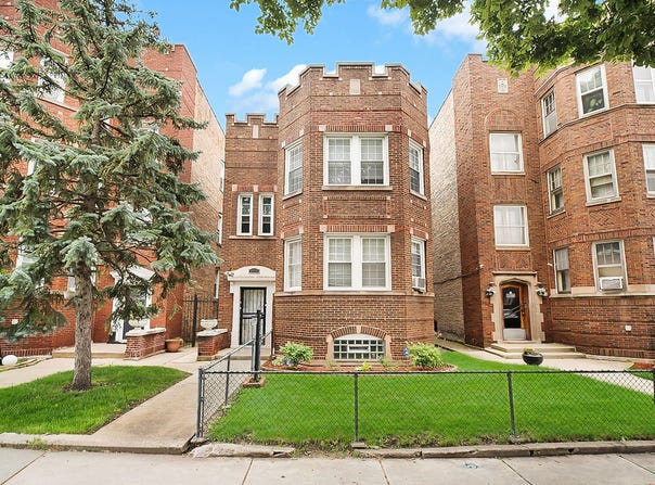 8019 S Eberhart Avenue, Chicago, IL 60619