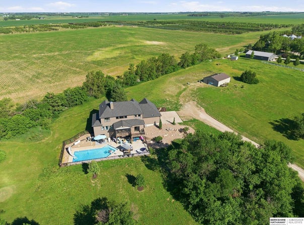 1153 County Road 5, Ashland, NE 68003