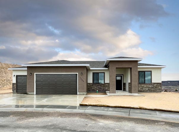 4451 York Boulevard, Elko, NV 89801