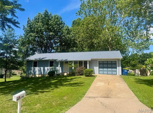 503 Pike Avenue, Warrenton, MO 63383
