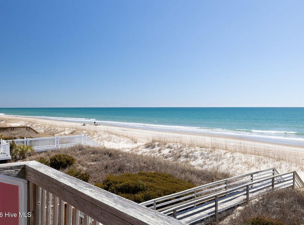 1509 Ocean Drive, Emerald Isle, NC 28594