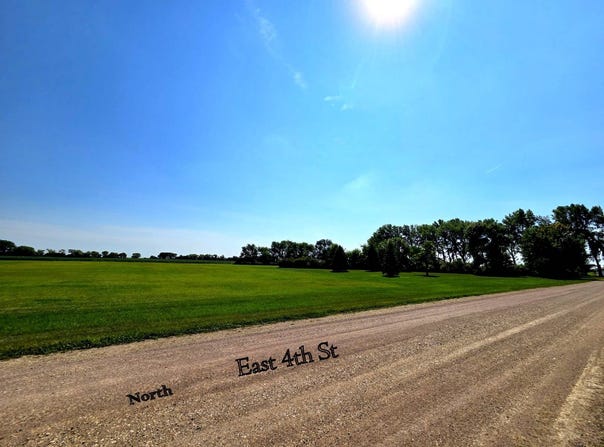 4th St E, Graceville, MN 56240