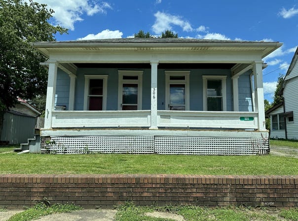 506 Jackson St, Nelsonville, OH 45764