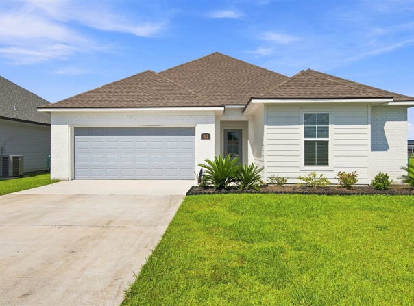 312 Toledano Dr, Thibodaux, LA 70301