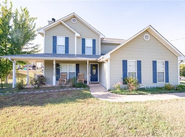 11 Lee Road 2058, Salem, AL 36874