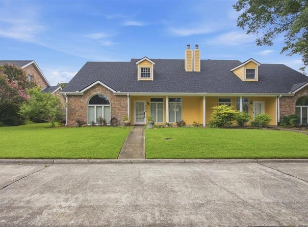 4105 Oak Point Ln Lane, Lake Charles, LA 70605