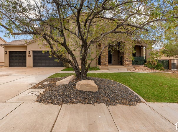 436 E PARIS Dr, St. George, UT 84790