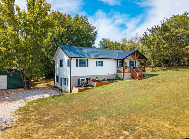 4252 BELLEFONTE ROAD, Harrison, AR 72601