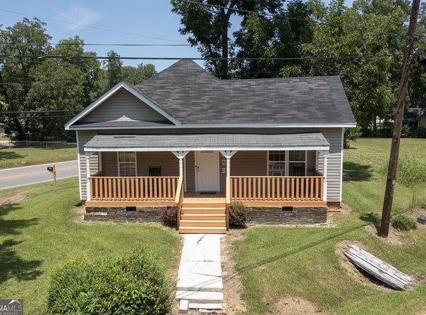 823 Cooper Drive NE, Dawson, GA 39842