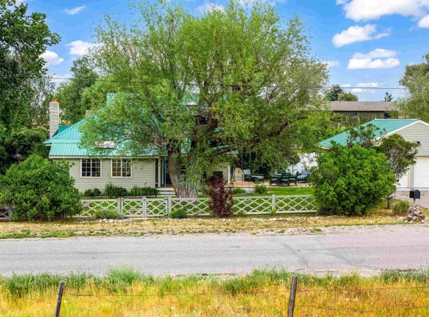 315 E Harper Avenue, Driggs, ID 83422