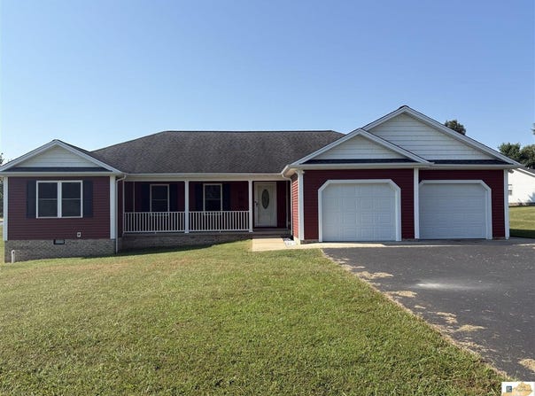 93 Arnold Drive, Glasgow, KY 42141