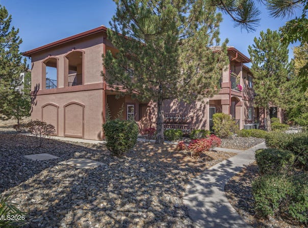 6850 Sharlands Avenue, Reno, NV 89523
