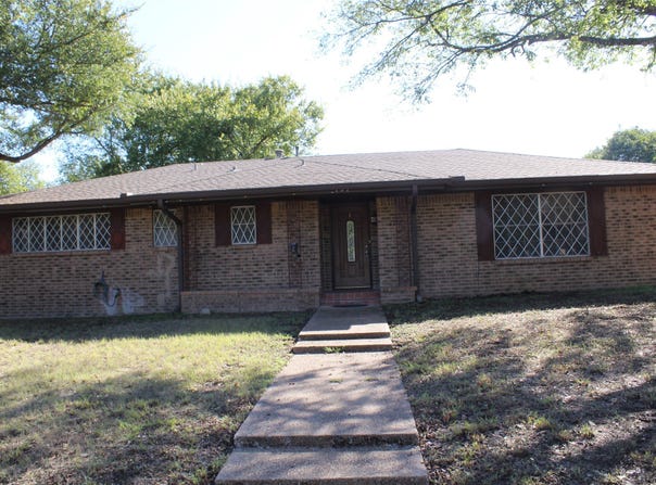 202 N 29th Street, Gatesville, TX 76528