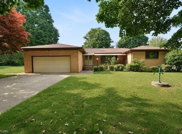 4734 Lockwood Road, Perry, OH 44081