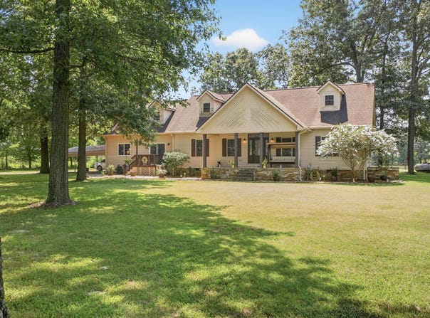1239 Caldwell Road, Murray, KY 42071