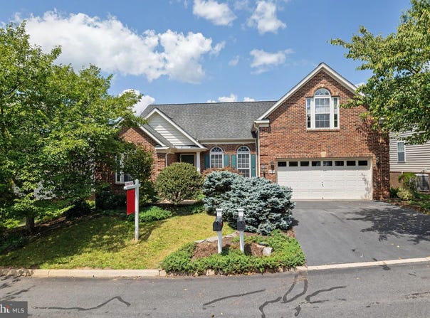 6727 HOLLY FARM Lane, WARRENTON, VA 20187