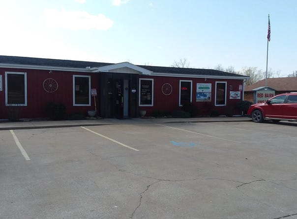1101 Missouri 13, Collins, MO 64738