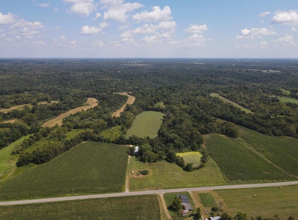 Bennington Pike, Vevay, IN 47043