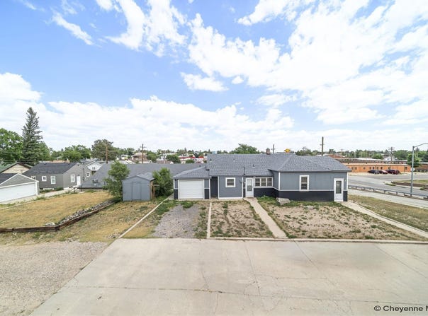 1518 E 14TH ST, Cheyenne, WY 82001