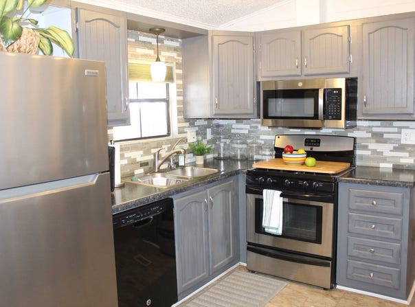 702 S Meridian Rd, Apache Junction, AZ 85120