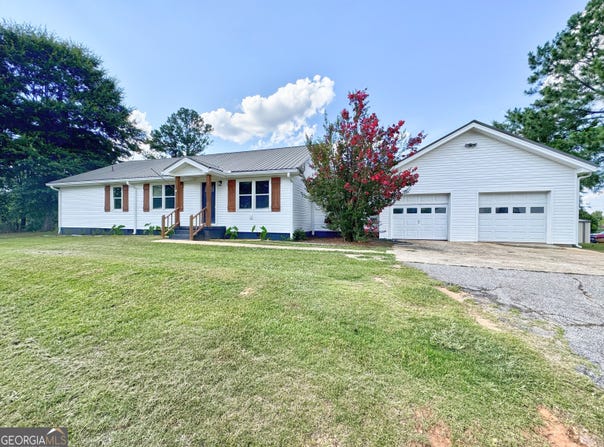 5 Lake Drive, Lagrange, GA 30241
