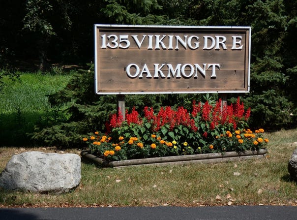 135 Viking Drive E, Little Canada, MN 55117