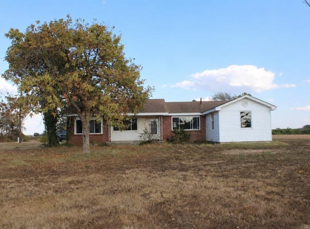 105 Skinner, Brinkley, AR 72021