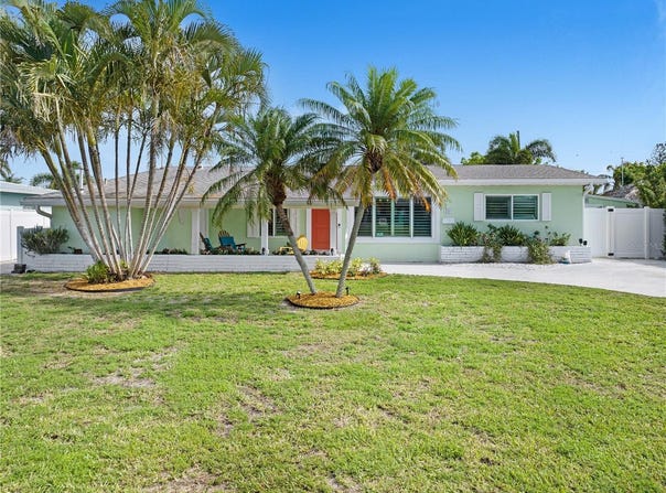 231 OCEAN Boulevard, SATELLITE BEACH, FL 32937