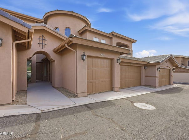 15550 S 5TH Avenue, Phoenix, AZ 85045