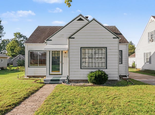 503 Myrtle Avenue, Sturgis, MI 49091